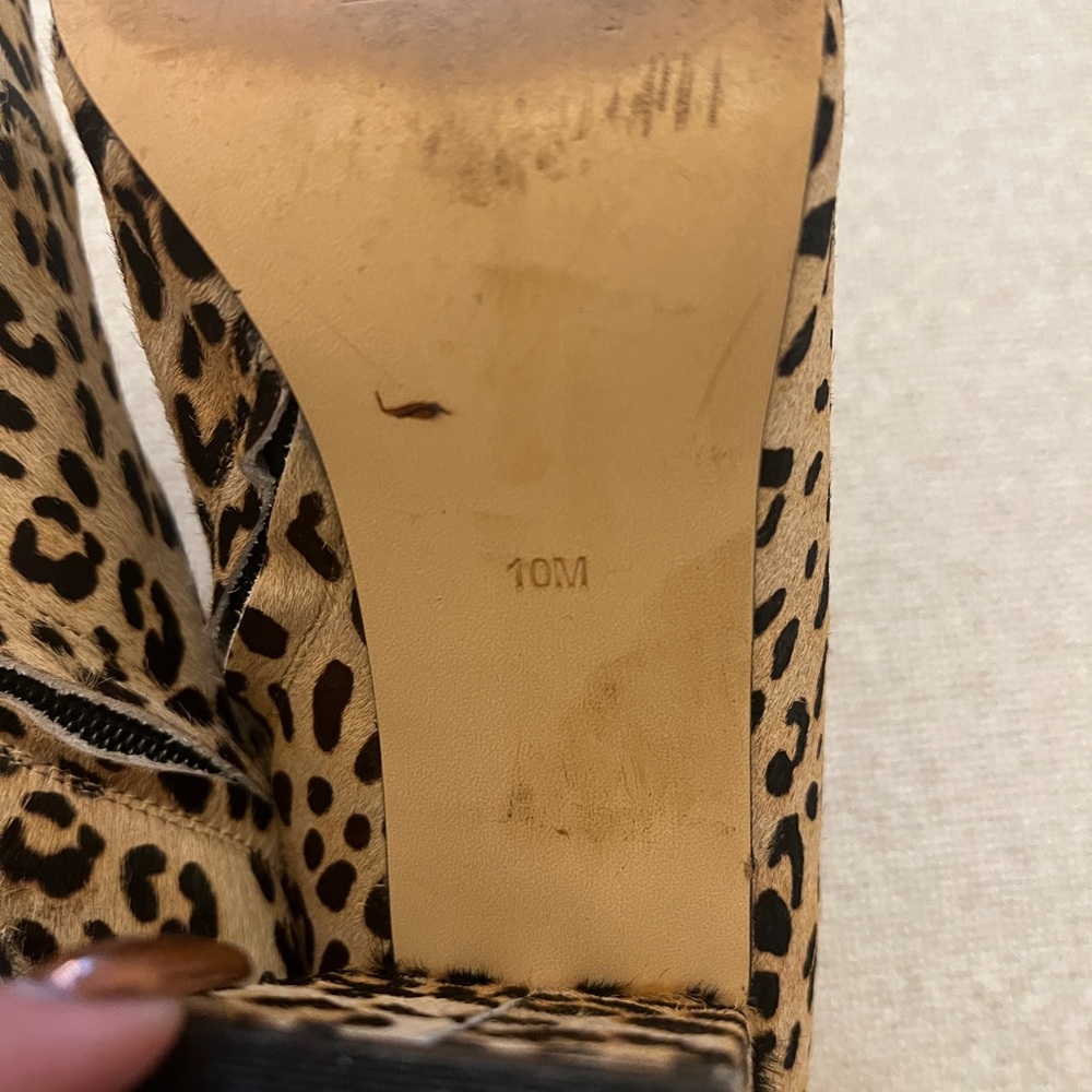 Halogen Leopard booties - Picture 5 of 6